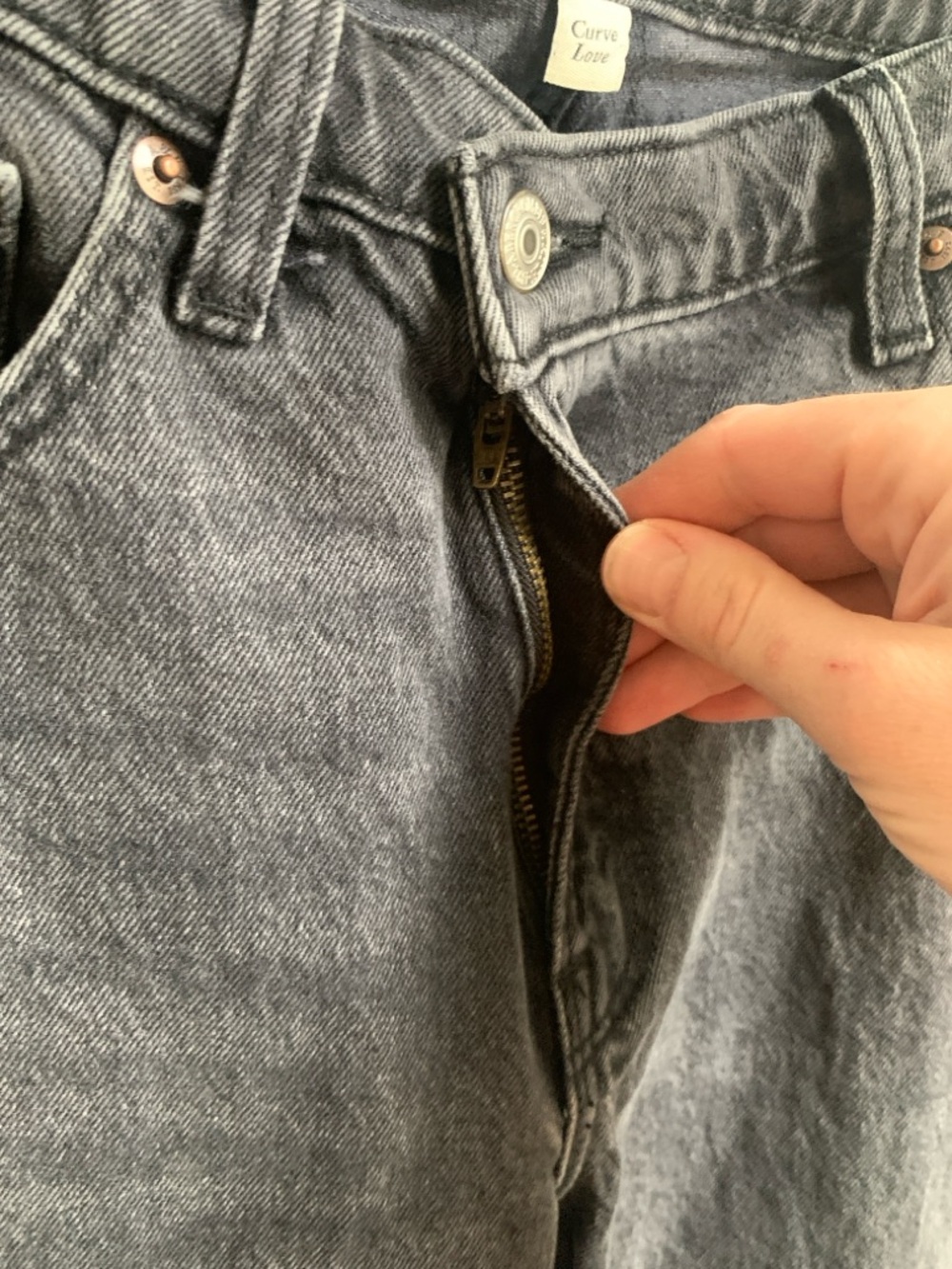 Abercrombie & Fitch 90’s Relaxed Jeans High Rise Black Curve Love Size 27 - Picture 5 of 6